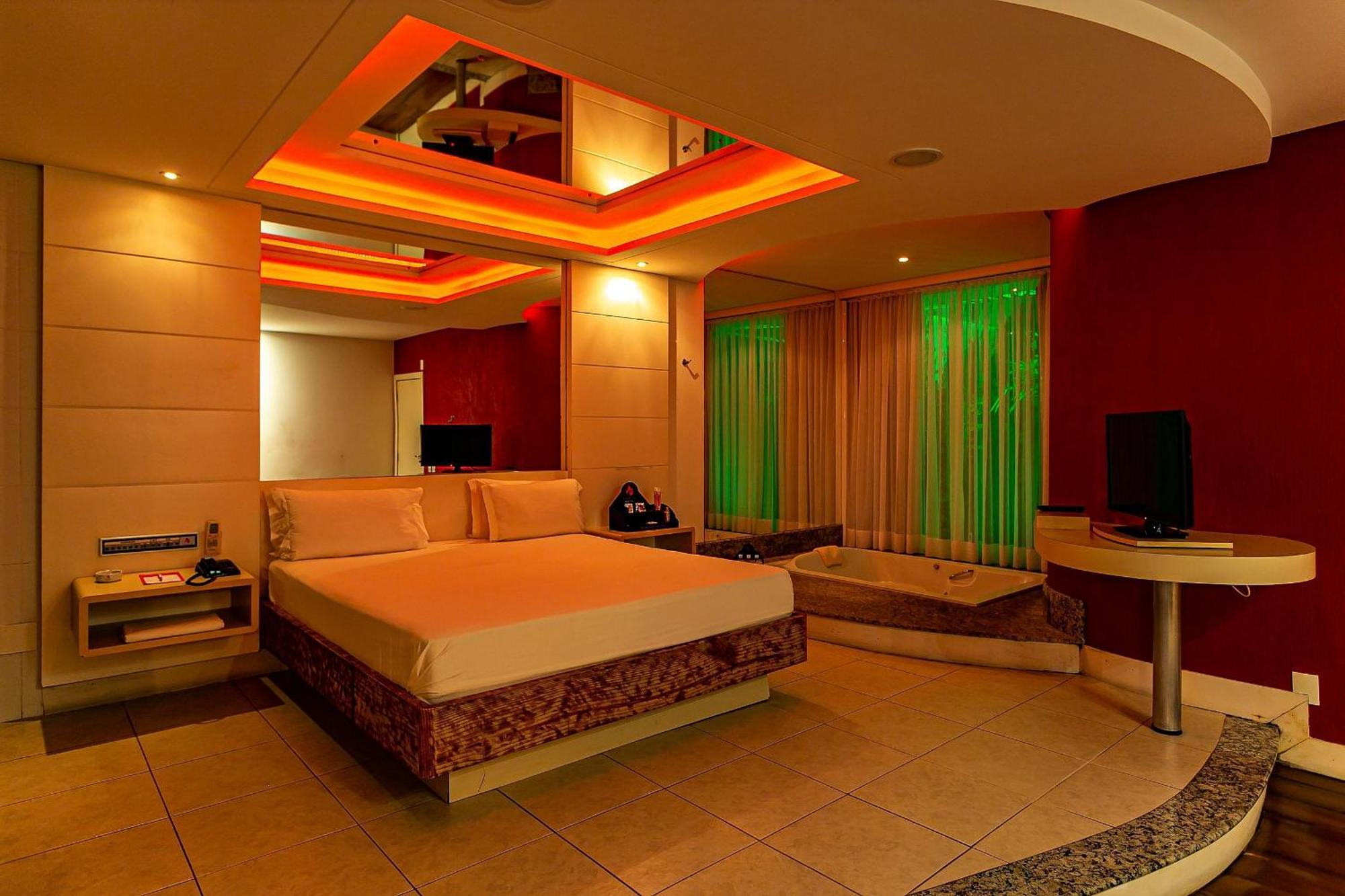Nantai Premium Hotel *