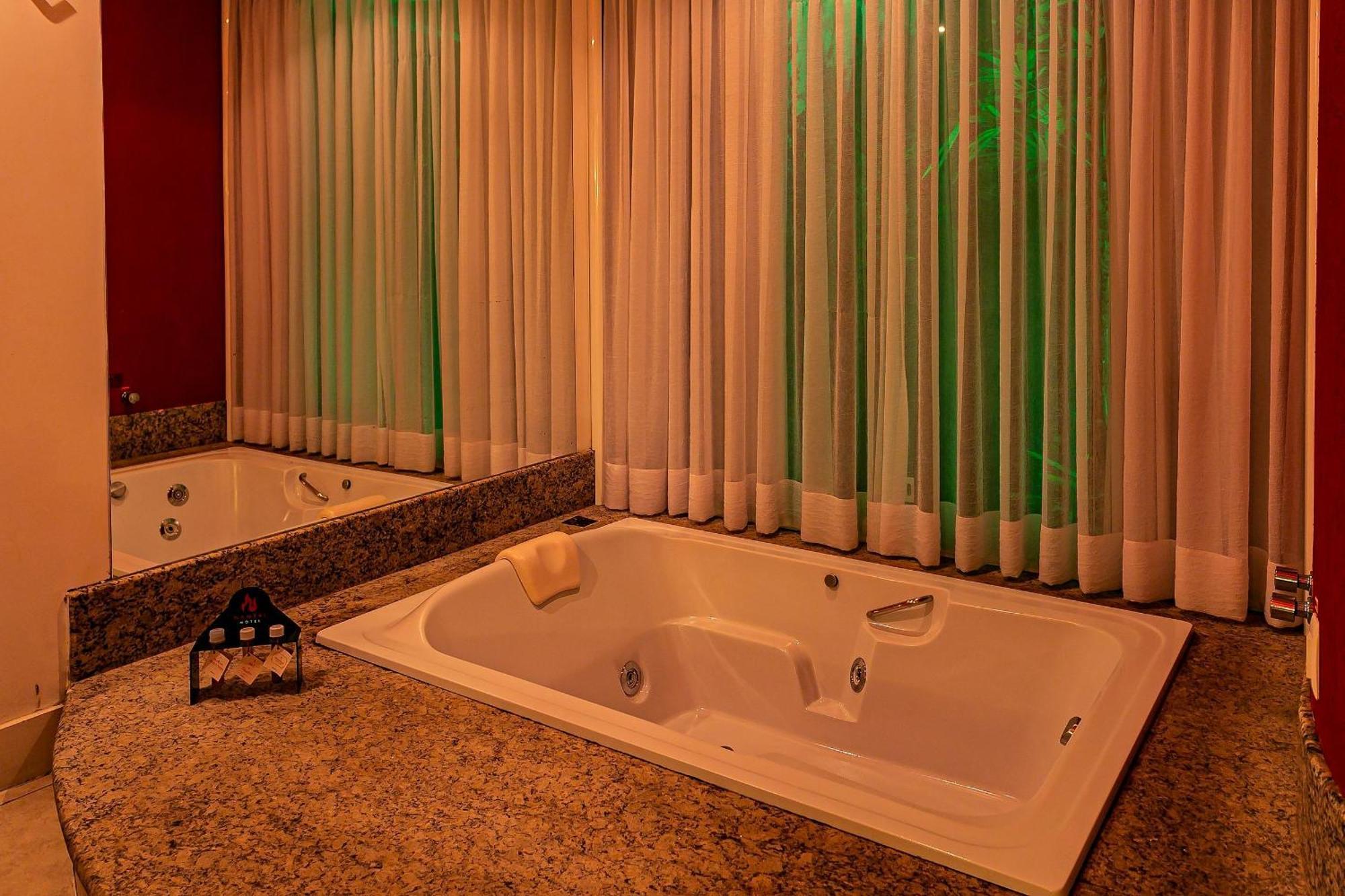 Nantai Premium Hotel *